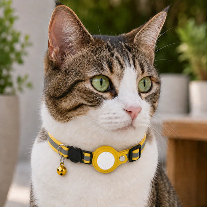 Clovertail™ Breakaway Cat AirTag Collar With Built-In Holder