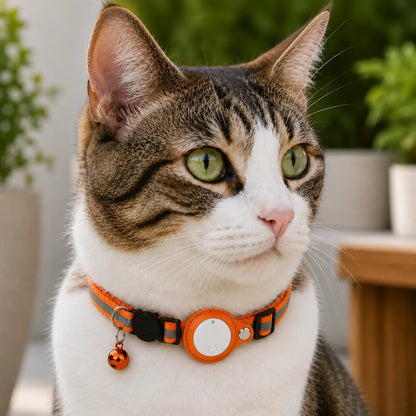 Clovertail™ Breakaway Cat AirTag Collar With Built-In Holder